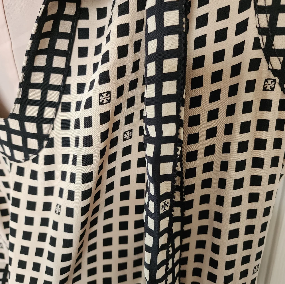 Tory Burch dress - Picture 5 of 9